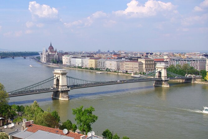 Accessible Budapest Tour - Andrássy Avenue and the ride to Heroes’ Square