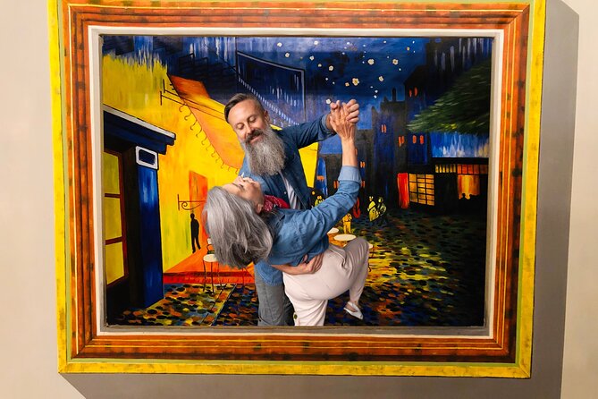 Adult Ticket in 3D Gallery Budapest - The professional photographer guide: helpful, not fussy