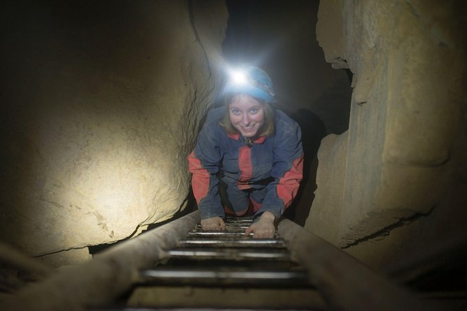 Adventure Caving Experience in Budapest - Gear and meeting at Szépvölgyi út: what you do before the first squeeze