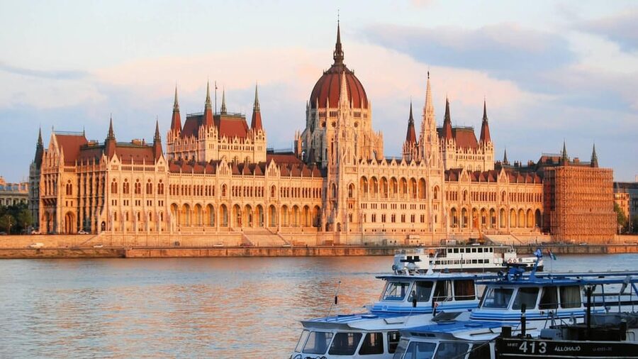 Best of Budapest: Private Walking Tour with a Local - Key highlights worth your attention