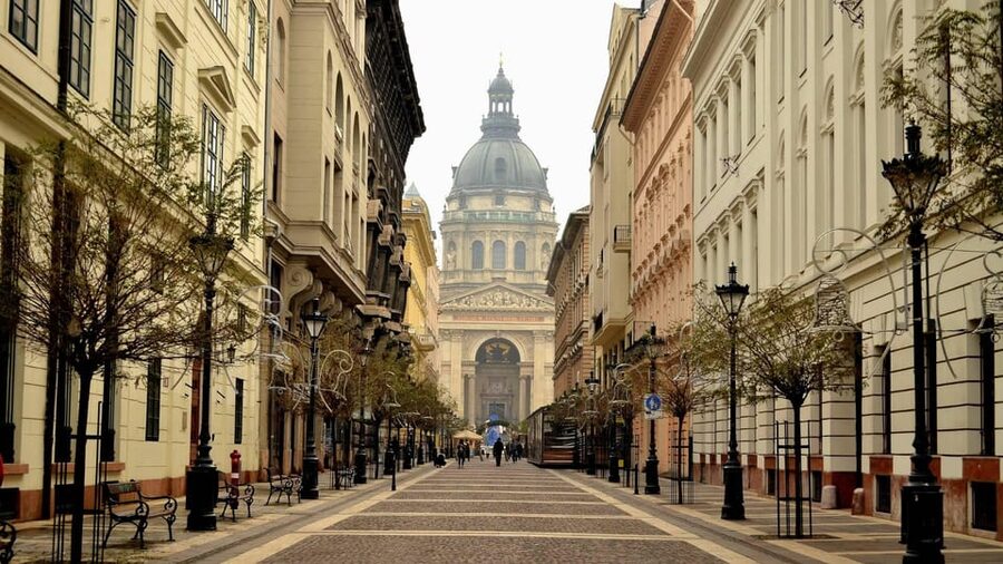 Best of Budapest: Private Walking Tour with a Local - Liberty Square and St. Stephen’s Basilica: Pest classics with room to breathe