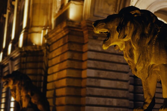 BloodThirsty Hungary - Castle District - Price and Value for a 1h45 Budapest Legends Tour