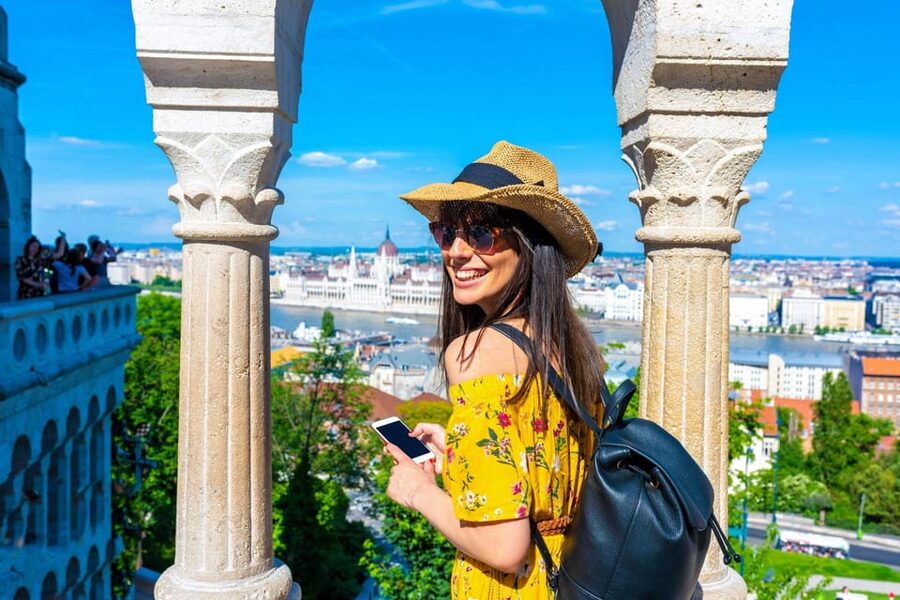 Buda Castle District and Matthias Church Private Tour - Castle Hill in Two Hours: A Smart Private Combo
