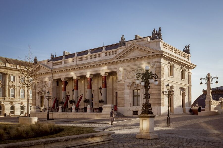 Buda Castle: Hungarian Delicacies & Historical Exhibition - Royal Guard Café: a Hungarian meal inside the Castle walls