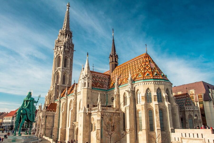 Buda Castle Walking Tour: Fishermans Bastion - Royal Palace - Buda Castle photo stop: the longest moment for your Royal Palace impressions