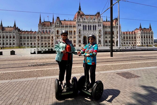 Buda & Pest in 2 Hours: Segway Adventure - First steps at Haris köz 2: how you get ready fast