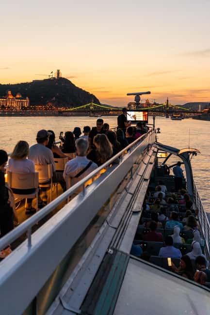 Budapest: 1-Hour Evening Sightseeing Cruise with Drink - Why an Evening Danube Cruise Is the Best Shortcut to Budapest