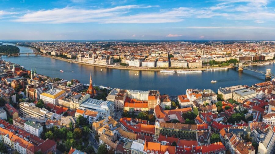 Budapest: 1-hour Sightseeing Danube River Cruise - Timing tips: choose your departure like it’s part of the sightseeing