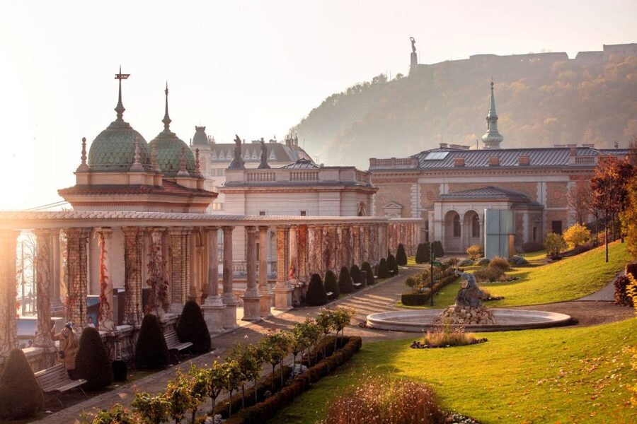 Budapest: 3-hour City Tour with Castle Walk + 1-hour Cruise - Why This 4-Hour Bus + Cruise Combo Works for First-Time Budapest