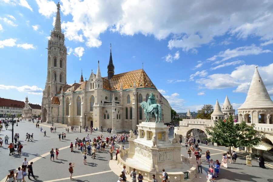 Budapest: 3-Hour Grand City Tour and Castle Walk - Key highlights you’ll feel right away