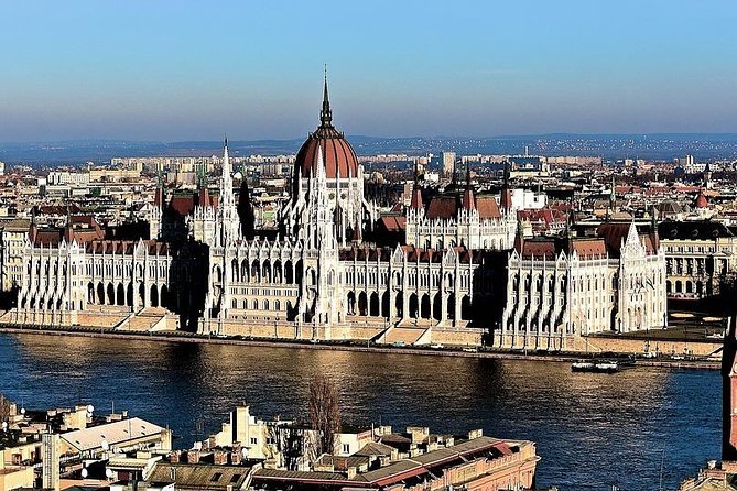 Budapest: 3-Hour Live-guided Bus Tour and 1-hour River Cruise - Getting the Most Out of the Air-Conditioned Bus (and Photos)
