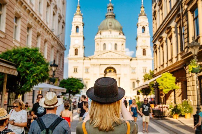 Budapest: 3-Hour Live-guided Bus Tour and 1-hour River Cruise - Pace, Time for Photos, and Why the Stops Work