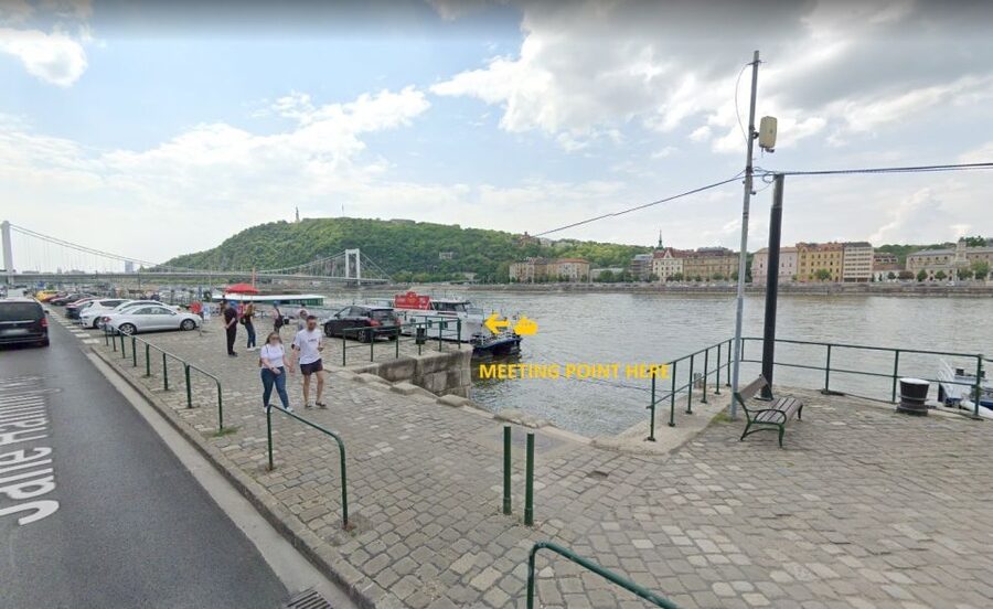 Budapest: 4-Course Dinner River Cruise with Live Folk Music - Toast + drinks: what’s included vs what you’ll pay for