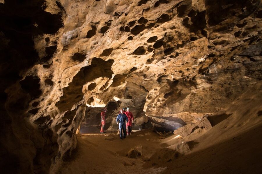 Budapest: Adventure Caving Tour with Guide - Hungary’s longest cave, right under Budapest