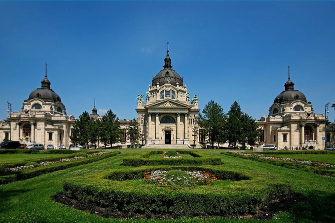 Budapest All in One Small Group Walking Tour with Strudel Stop - Heroes’ Square and City Park: the big monuments and the quieter green break