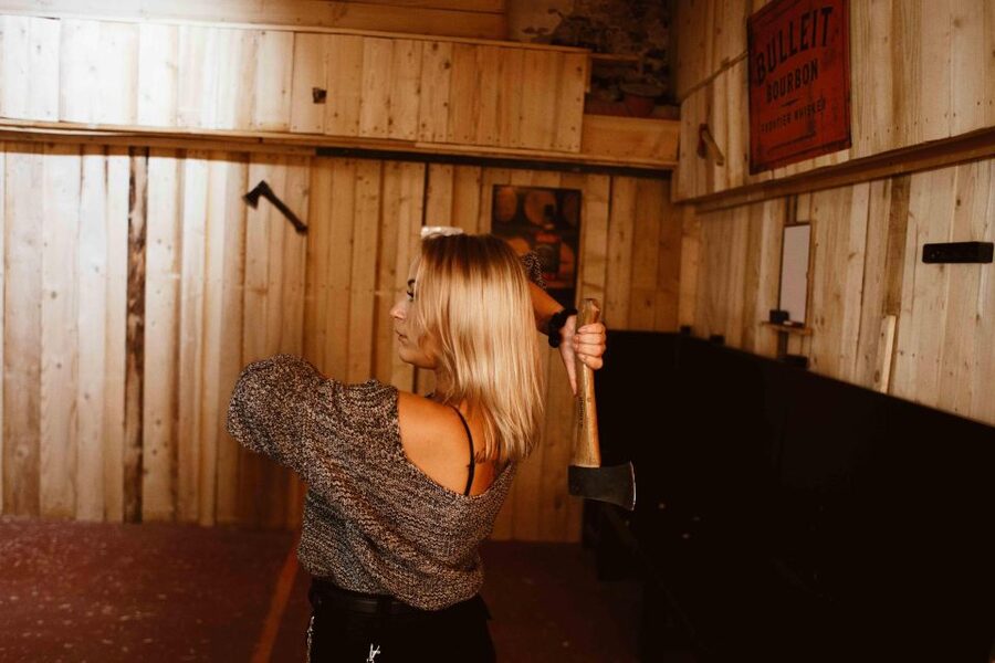 Budapest: Axe Throwing Experience - What you’ll throw: axes and extra options
