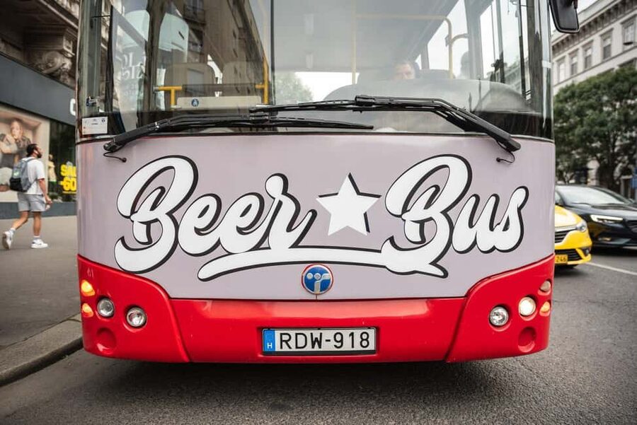 Budapest: BeerBus Sightseeing Tour with unlimited beer - Why the BeerBus route feels like the fast way to see Budapest