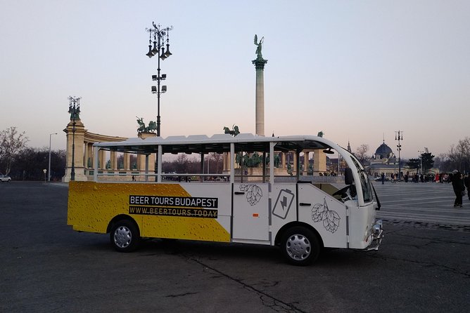 Budapest BeerBus Tour 60 Minutes Private Experience - Stop-by-stop: your fast hits of Budapest’s most famous sights