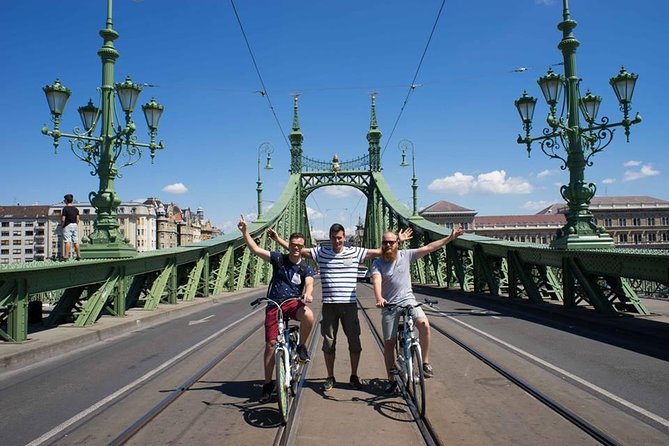 Budapest Bike Ride - A 4-hour bike loop that puts Budapest in context fast