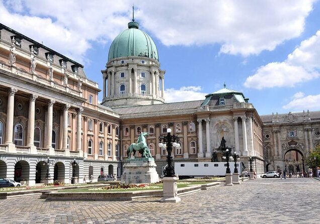 Budapest: Book A Local Host - Key Points You’ll Care About