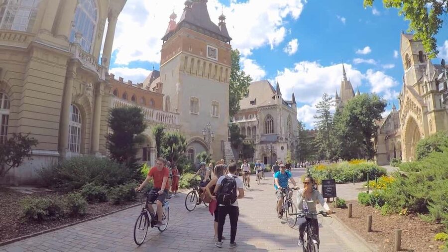Budapest & Buda Castle e-Bike Tour with a local guide - Price, Time, and What You Actually Get for $56