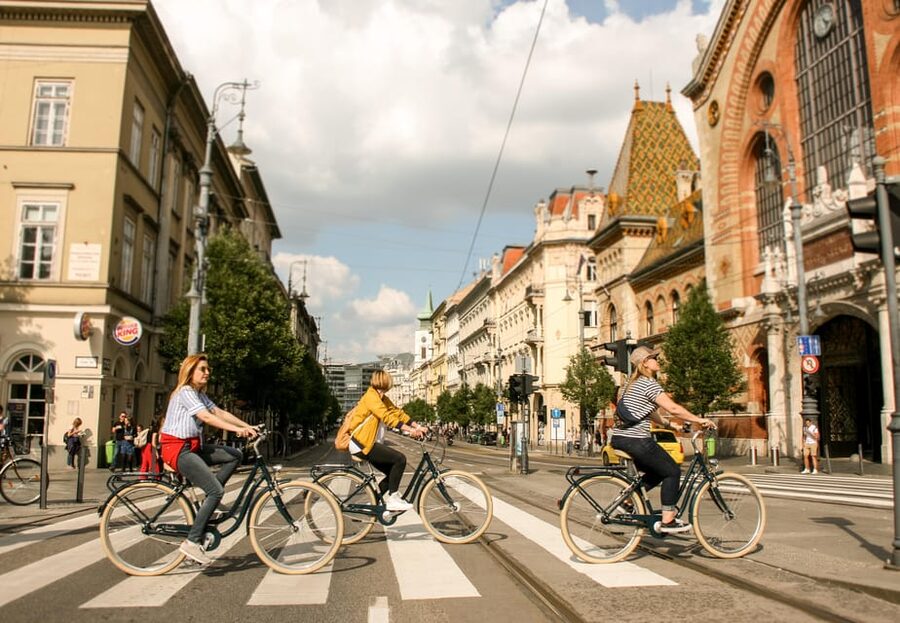 Budapest by Bike - 1 Day Bike Rental (9am-6pm) - Who This Rental Fits Best (And Who Should Think Twice)