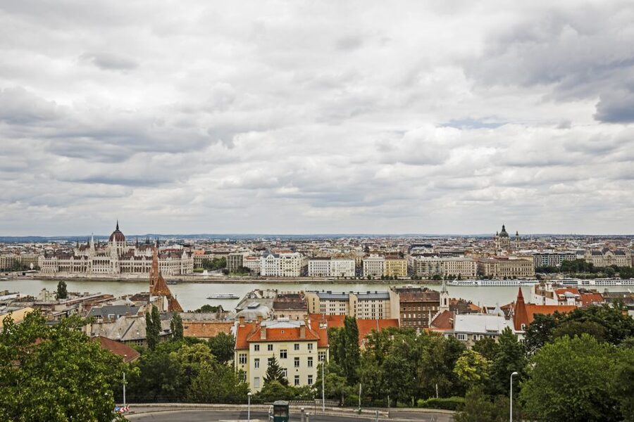 Budapest: Castle District Walk with Matthias Church Entry - Passing through the Castle District’s monuments without feeling rushed