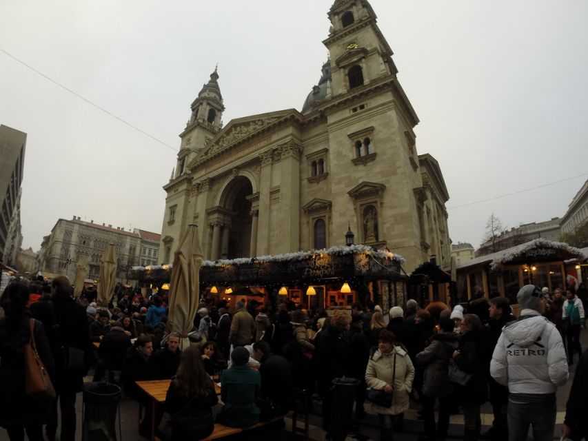 Budapest Christmas Walking Tour w Entry to Basilica - Key things that make this tour worth your time