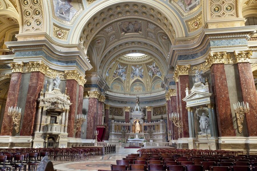 Budapest: Classical Music Concerts in St Stephen's Basilica - What the 70-minute format really means for you