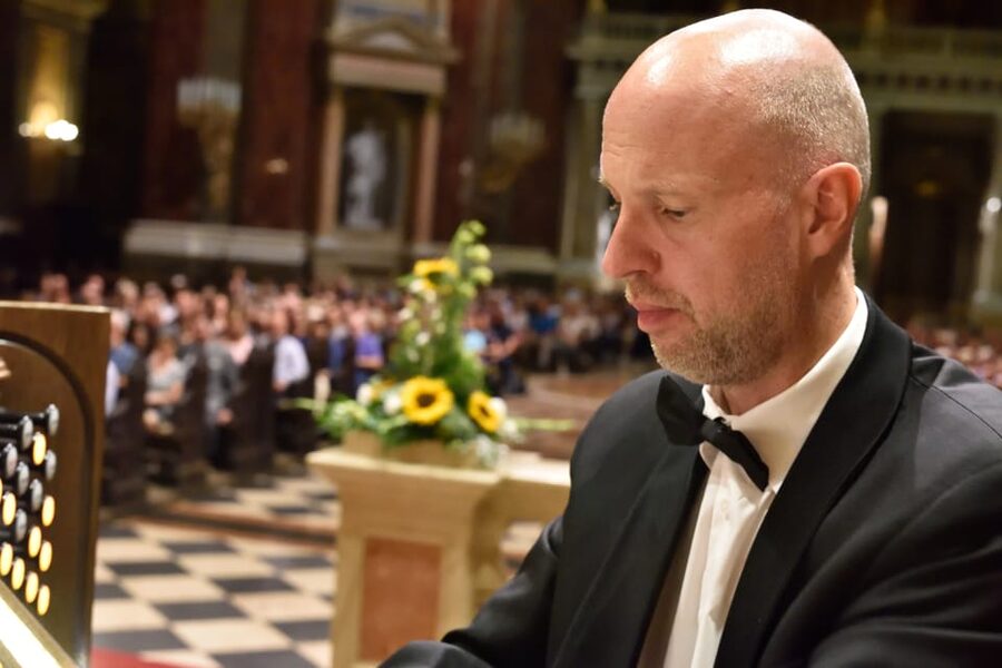 Budapest: Concert on the Oldest Working Organ in the City - St. Michael’s Church and the 5th District: Getting Oriented Fast