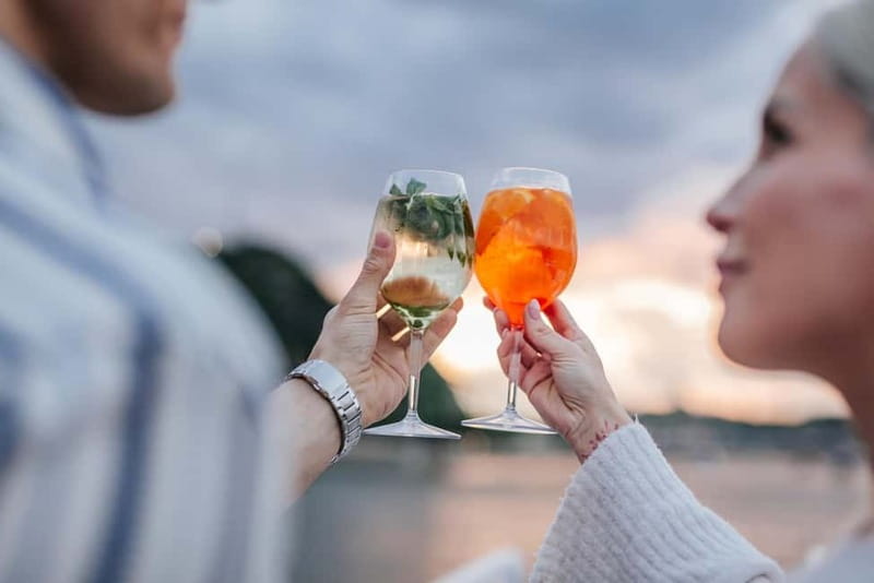 Budapest: Cruise Unlimited Aperol and Prosecco - Boarding the Floating Lotus at Pier 9: quick start, no dawdling