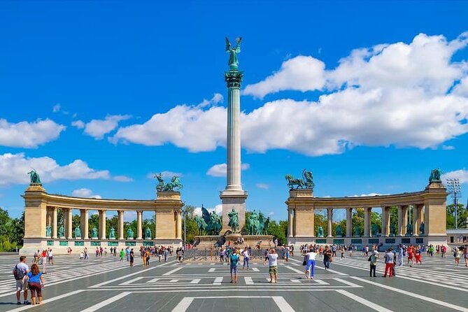 Budapest Custom Tour with a Resourceful Local Guide - Budapest Zoo & Botanical Garden: a nature break, but ticketed