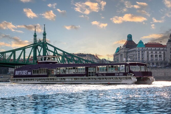 Budapest Danube 1 Hour Sunset or Night Cruise with Audio Guide - Margaret Bridge to the finish: a quick loop that can feel just right
