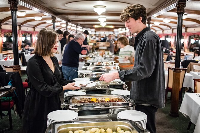 Budapest Danube Cruise and Dinner Options, Live Music and Dance - Night-Glow Budapest: What the Danube Cruise Really Delivers