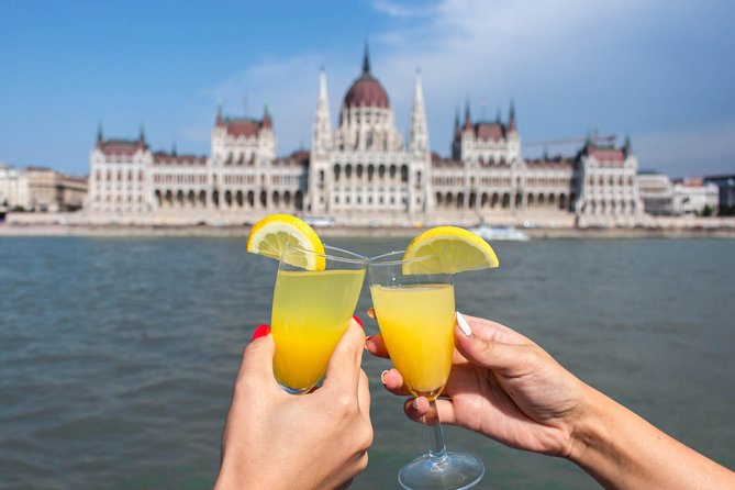 Budapest Danube Cruise with Drink, Audio Guide, Margaret Island - Danube Sights from the Water: Castles, Parliament, and Bridge Views