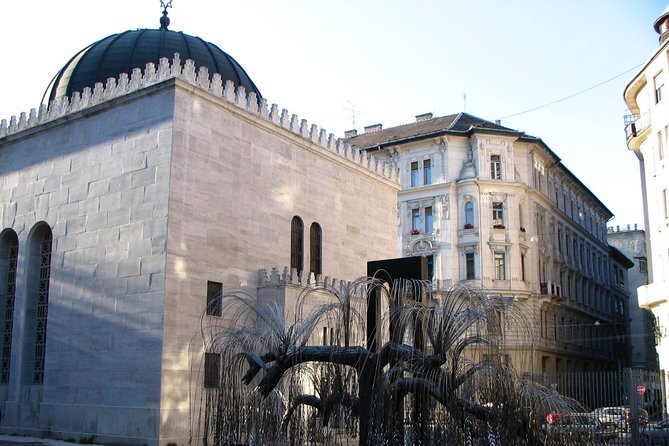 Budapest Dohany Synagogue & Hungarian Jewish Museum & free extras - Group size, hearing the guide, and getting the most from 45 minutes