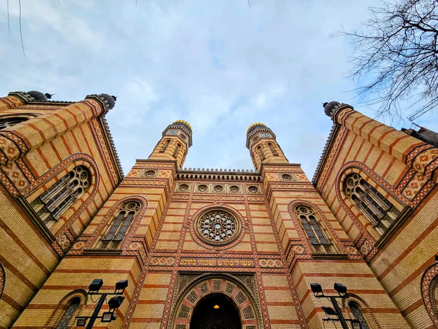 Budapest: Downtown gems of Pest - Key moments to notice