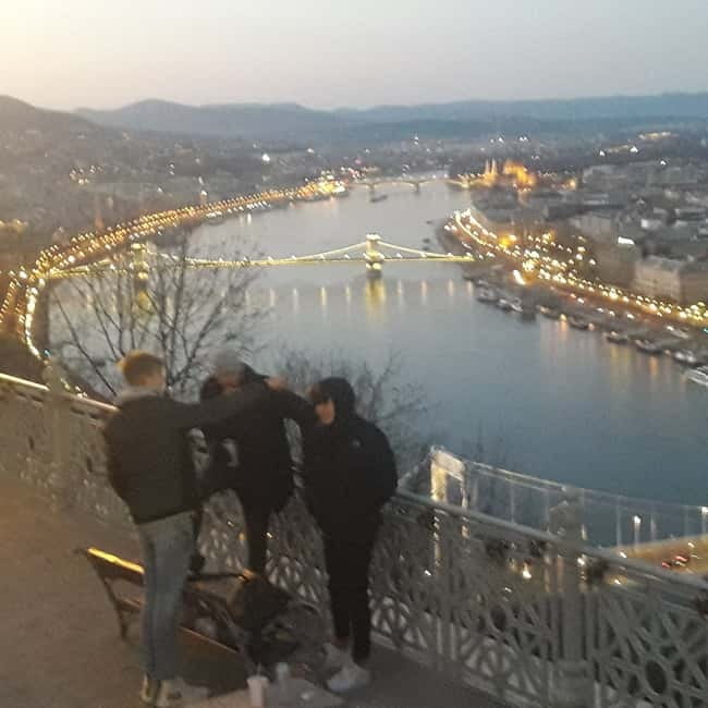 Budapest: Evening Castle Hill Tour with Fishermen's Bastion - Meeting at St Anne Church and Rolling Up by Van