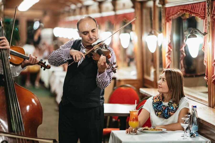 Budapest: Evening Cruise including Drink Options - Key things to know before you go