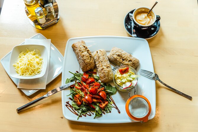 Budapest Food Tour with a Local: A Feast for Foodies 100% Personalized - Key highlights worth your attention
