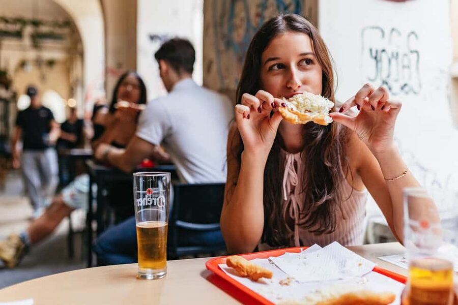 Budapest Food Walking Tour: Eat, Sip & Explore Like a Local - Key things to know before you go