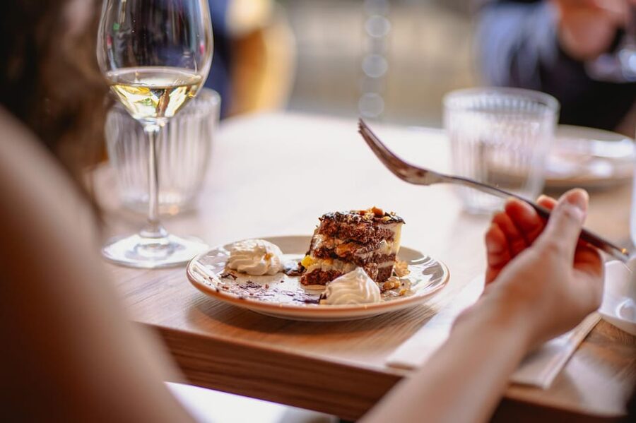 Budapest Food Walking Tour: Eat, Sip & Explore Like a Local - Dietary limits and other small cautions you should plan for