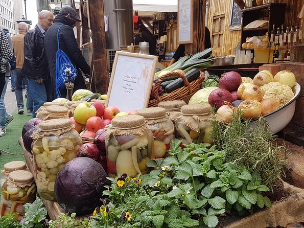 Budapest Foodie Tour - Morning Logistics: Meeting at OperaBudapest and Ending at Astoria