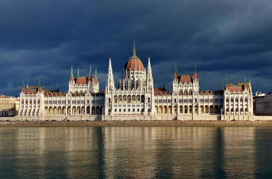 Budapest Full-Day Private Guide Services - Thermal Spas and Photo Tips: Practical Add-Ons That Change the Rhythm