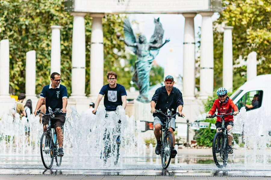 Budapest: Grand Sightseeing Bike Tour - Heroes’ Square and Városliget: Finish in a Grand Open Space