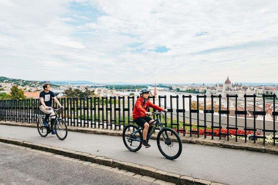 Budapest: Grand Sightseeing Bike Tour - Why This 3-Hour Budapest Bike Tour Works So Well