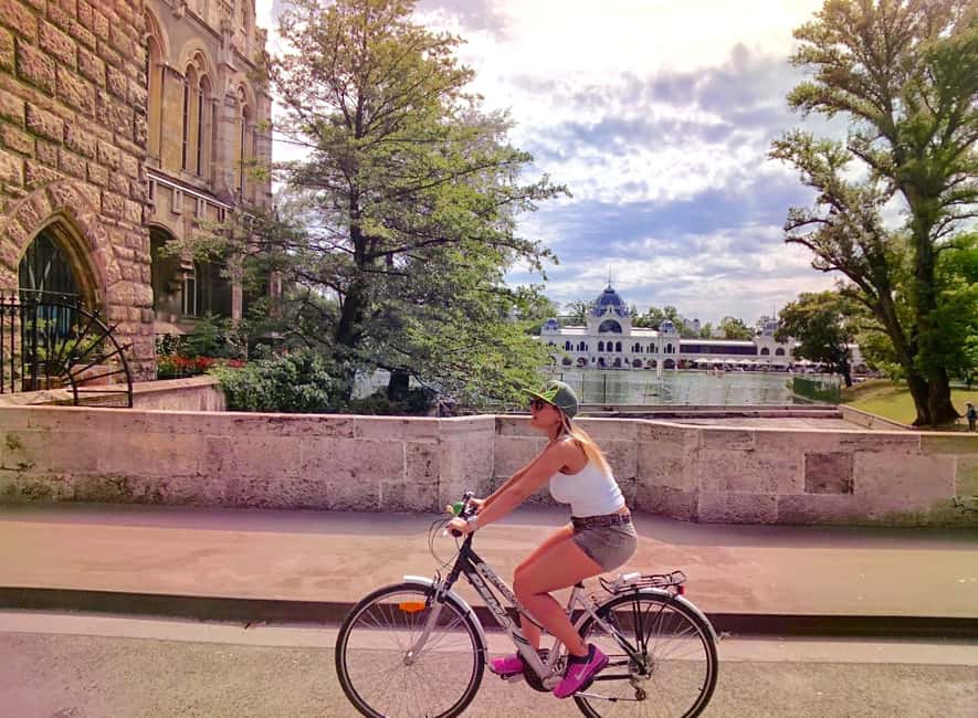 Budapest: Guided Bike & E-bike Tour with a Goulash - Vajdahunyad Castle, Heroes’ Square, and Városliget: a park-and-monument rhythm