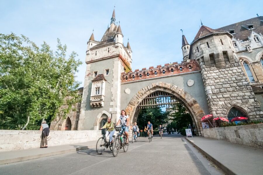 Budapest: Guided City Discovery Bike Tour - Old Budapest backstreets: war-scarred buildings and calmer corners