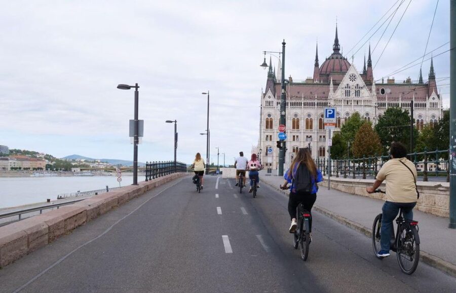 Budapest: Guided E-Bike Sightseeing Tour - Bike Comfort and Safety: Helmet, Water, and Hills Made Easier