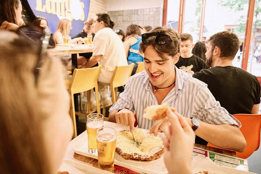 Budapest Guided Food Walking Tour with Drinks Included - Four eateries with priority service: why the structure is worth it